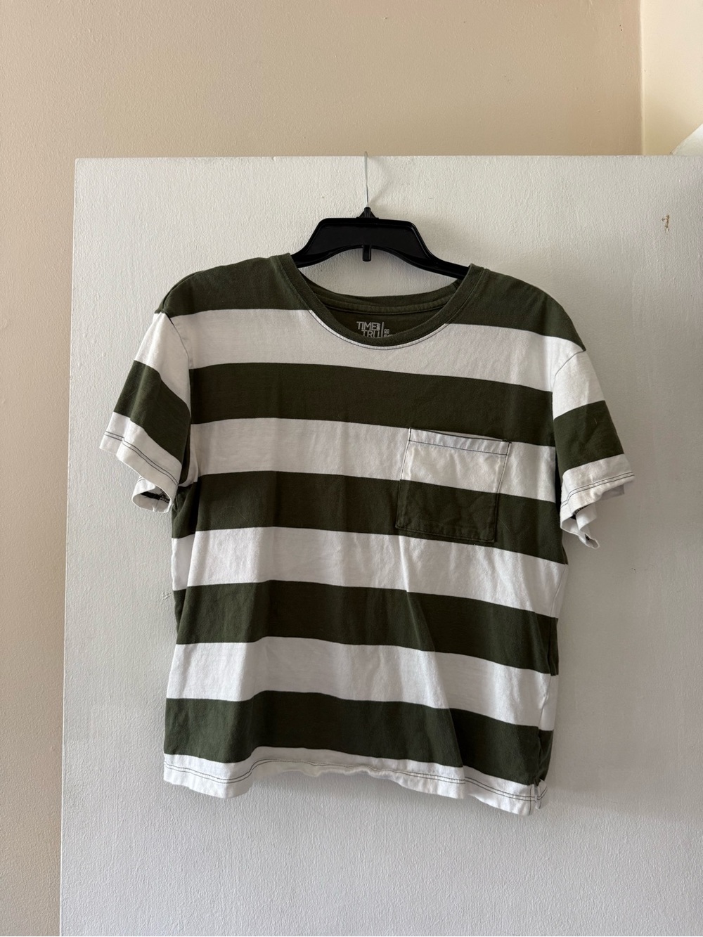 Olive Green and White Striped Short Sleeve Pocket T-Shirt Size Medium